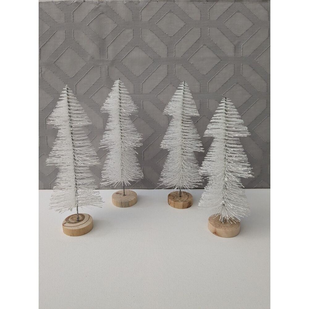 Lot of 4 White Bottle Brush Christmas Trees 9in/22.86cm Brand New Without Tags